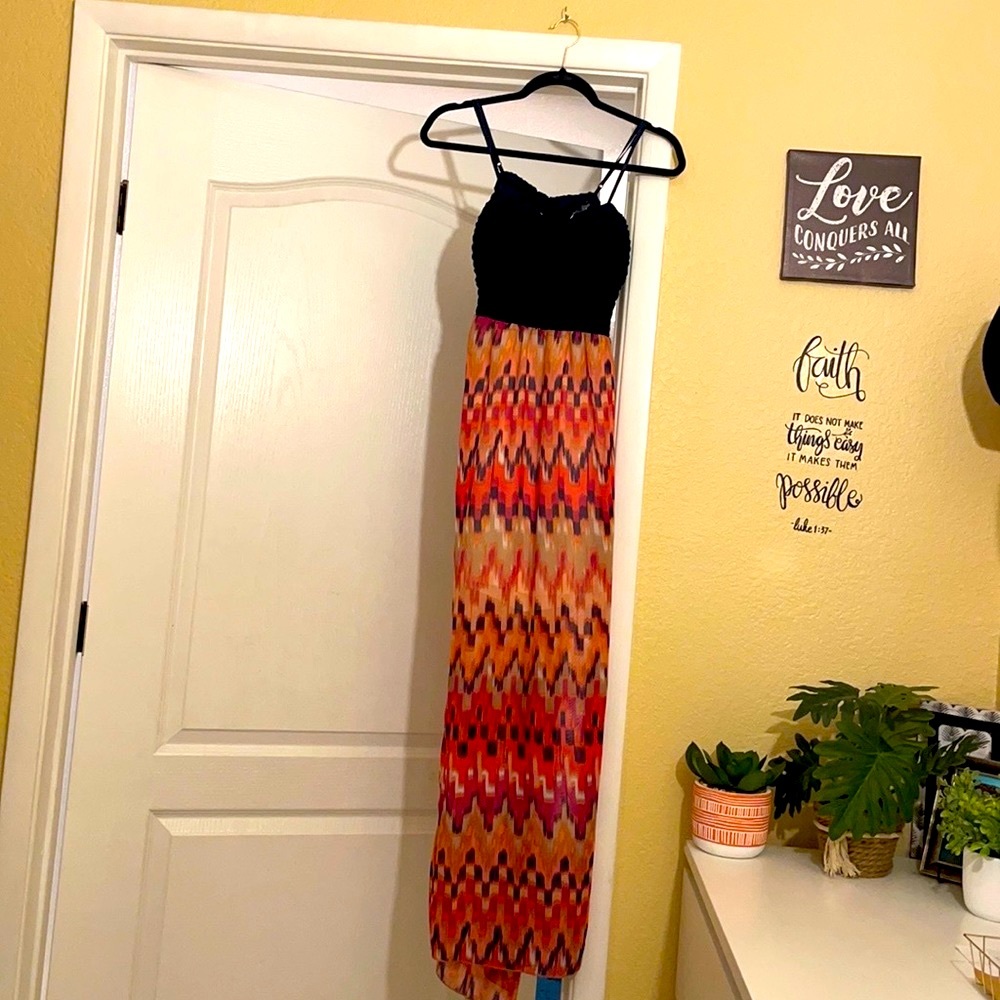 BEAUTIFUL TRIXXI MAXI DRESS